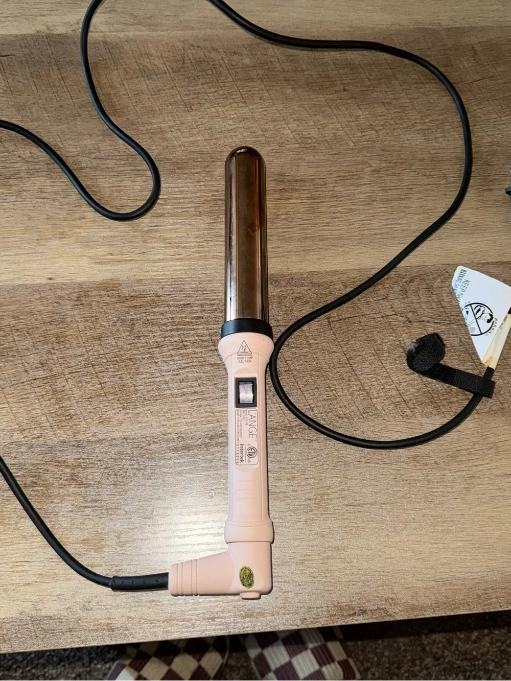 Lange Pink Ceramic Curling Wand with Metallic Barrel
